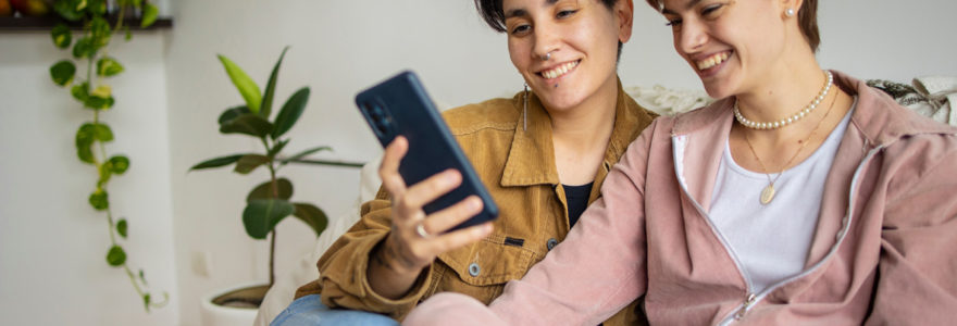 téléphone rose
